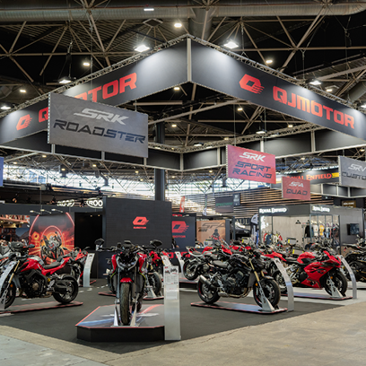 Retour en images sur le Salon du 2 Roues QJMOTOR