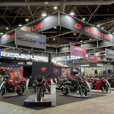 Retour en images sur le Salon du 2 Roues QJMOTOR