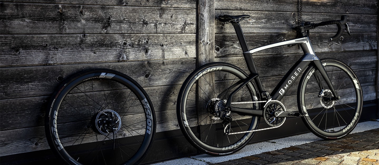 F-MOSER